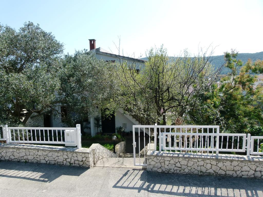 Apartment Golubica 2 Marina Esterno foto