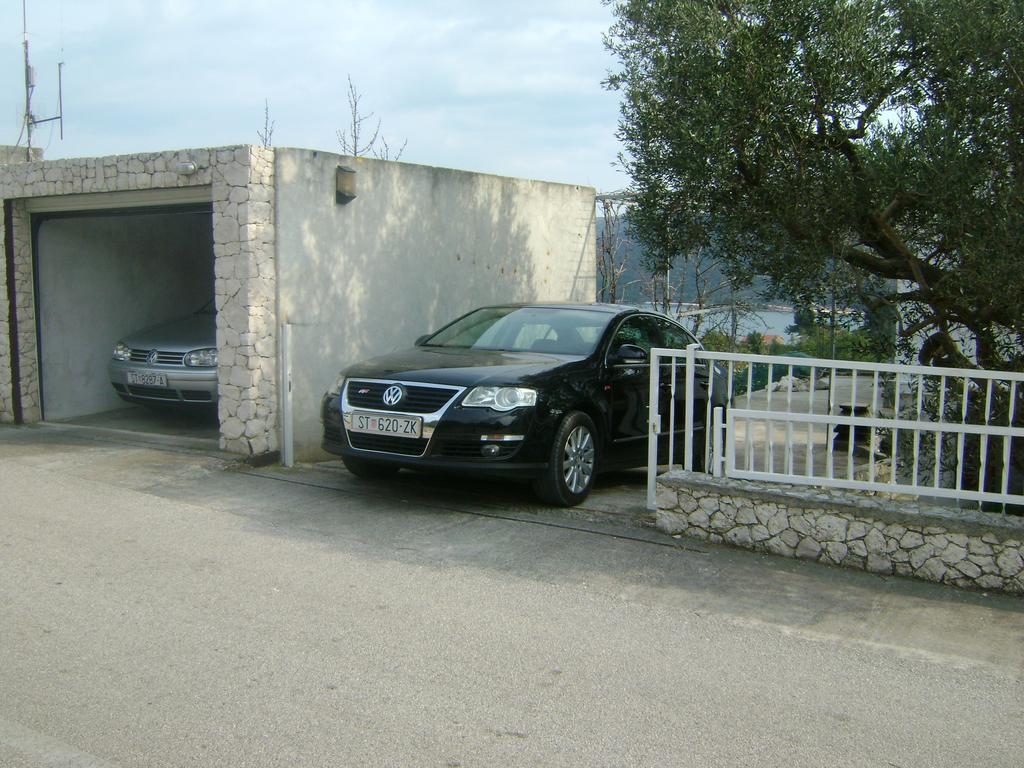 Apartment Golubica 2 Marina Esterno foto