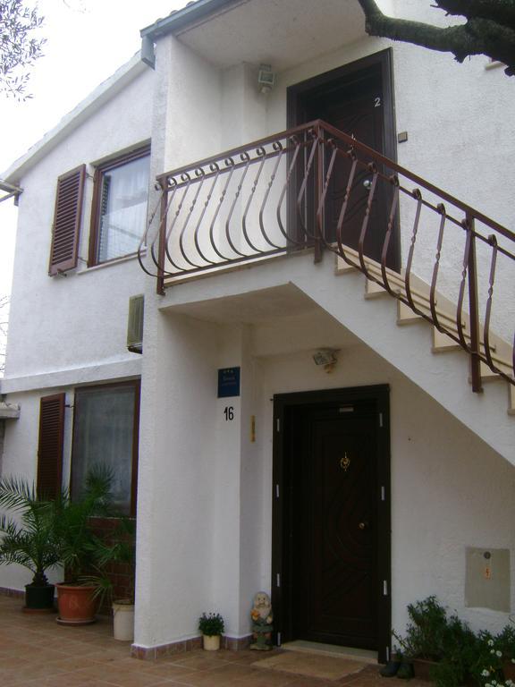 Apartment Golubica 2 Marina Esterno foto